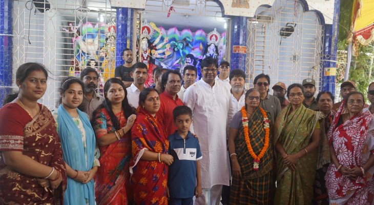 MP Abu Ashfaq visits 44 puja mandaps in Dohar